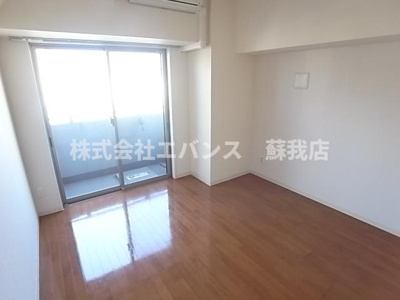 【居間・リビング】 | URBAN FLATS千葉中央