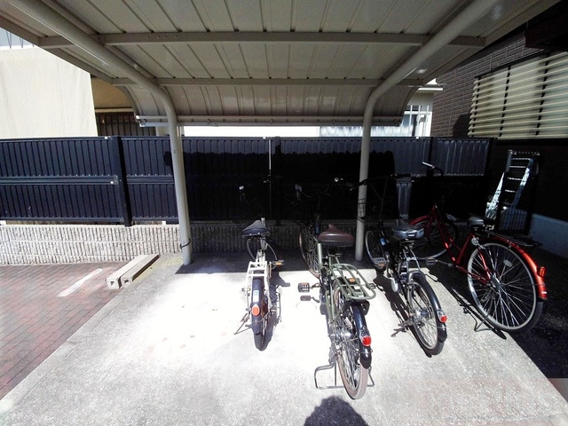 神戸市灘区篠原南町２丁目のアパートのその他共用部分|駐輪場