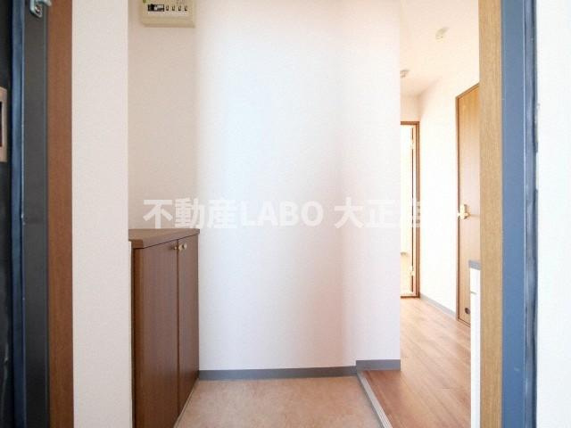 ドエル堀江南の玄関
