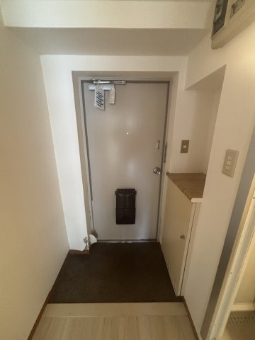 ヴィンテージ清瀬の玄関