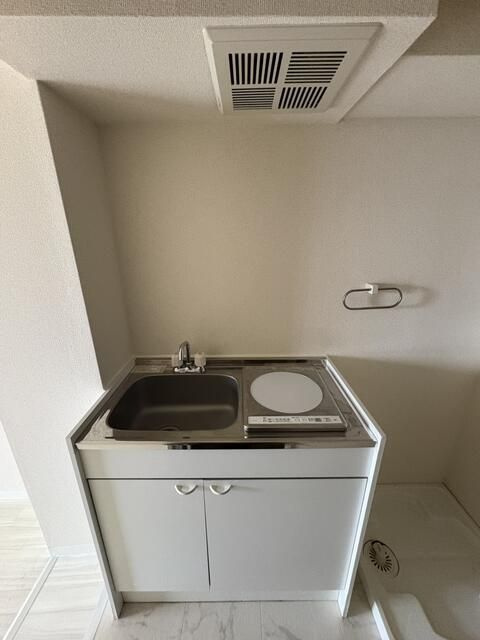 アースビルのキッチン