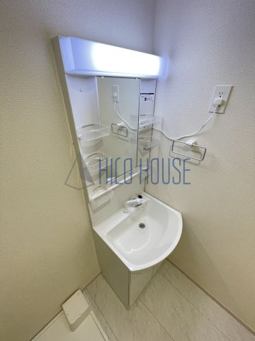 リーブルファイン川越砂の洗面所