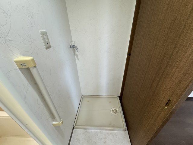 INSURANCE BLDG.XVIIの設備