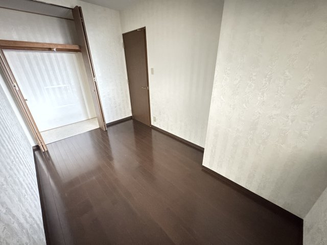 INSURANCE BLDG.XVIIのその他
