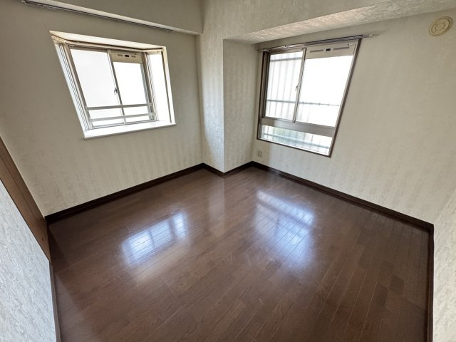 INSURANCE BLDG.XVIIのその他