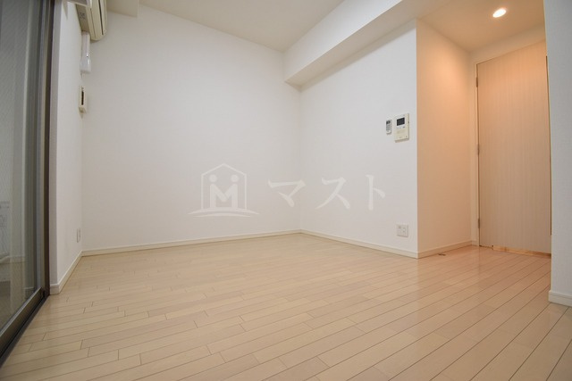 レジディア谷町の居間・リビング
