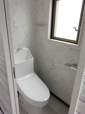 【トイレ】 | 山口ビル | 落ち着いた色調のトイレです♪