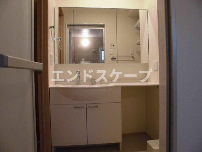アーバンコート レガロの洗面所|高崎、前橋のお部屋探しはエンドスケープまで！お客様の理想お聞かせ下さい♪