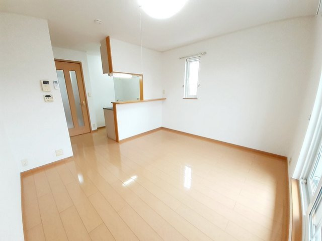 Ｓｏｎｅ　ＡｐａｒｔｍｅｎｔＡの居間・リビング