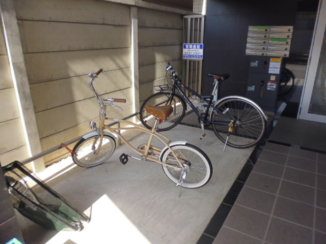 サンテラス西荻のエントランス