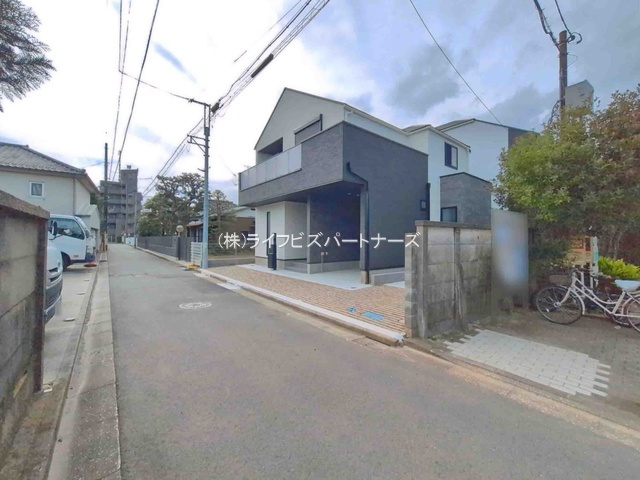 杉並区西荻南１丁目 新築戸建の前面道路含む現地写真