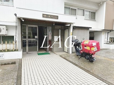 【エントランス】 | 自由ヶ丘第３マンション | エントランスです。