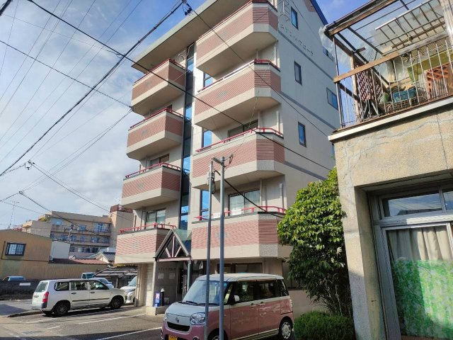 岐阜県関市本町　店舗付き一棟マンション