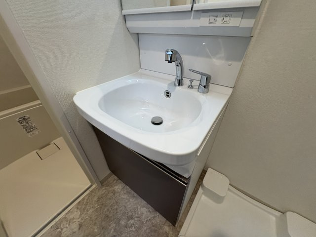  | エステムコート新大阪17ベイス