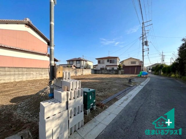 ●31(土)1(日)3(祝)現地説明会！大和郡山市新木町　第1期　新築一戸建ての前面道路含む現地写真|周辺は閑静な住宅街です。前面道路もしっかりと有りますので車の出し入れも安心ですよ！