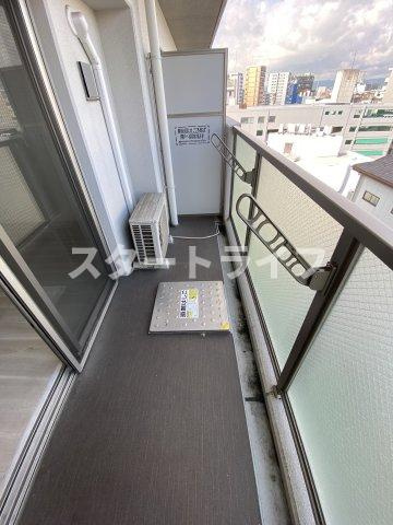 大阪市淀川区新北野１丁目の賃貸マンションのバルコニー
