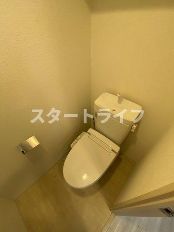 大阪市淀川区新北野１丁目の賃貸マンションのトイレ