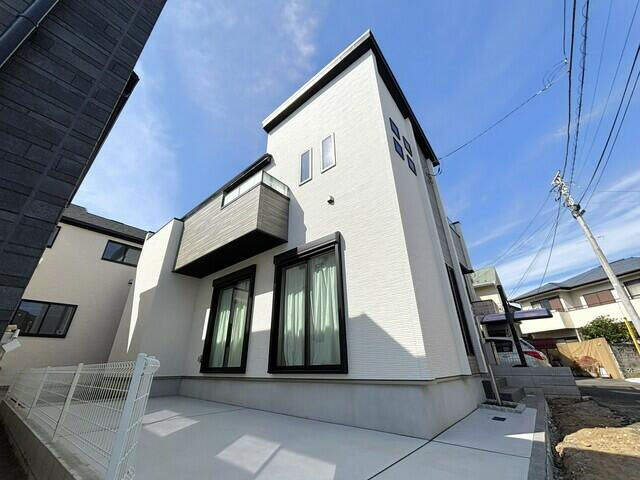市川市東菅野１丁目２０５０番の外観|B号棟撮影