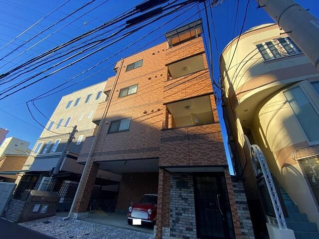 ウエストバリー樽町の外観