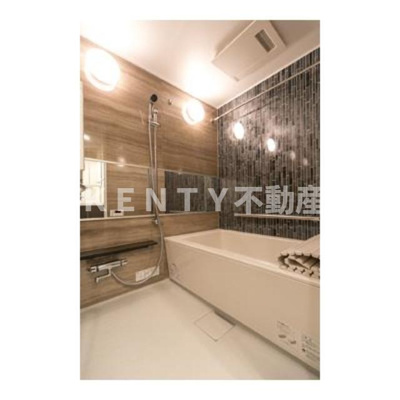 【浴室】 | クイーンパレス品川大井 | 日々の疲れを癒すお風呂付です