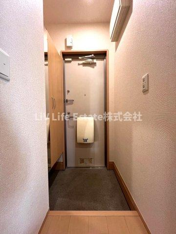 プランドール　Ｂ棟の玄関