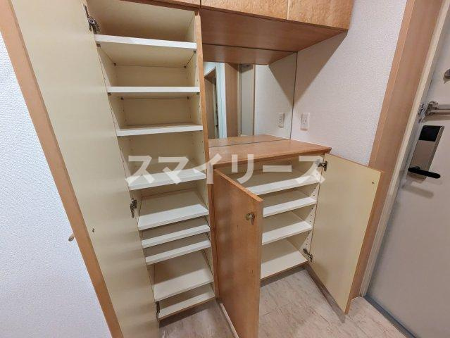 T's garden北柏3号棟の収納