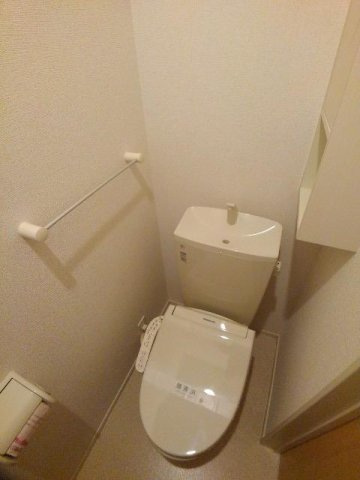 【トイレ】 | ストリートノバ | コンパクトで使いやすいトイレです
