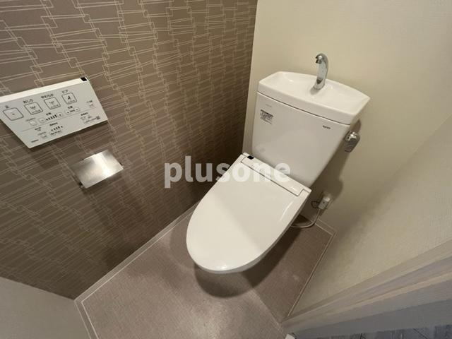 ラクラス堺筋本町のトイレ
