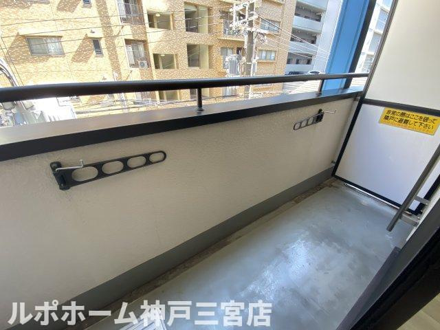 シンプルライフ元町のバルコニー