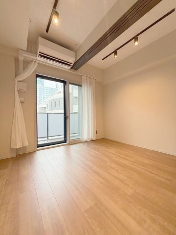 「防音マンション」DUO FLATS 東品川の居間・リビング|DK、洋室全てがD-65相当の防音仕様！