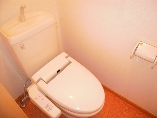 メゾン・パルテールＥのトイレ|コンパクトで使いやすいトイレです