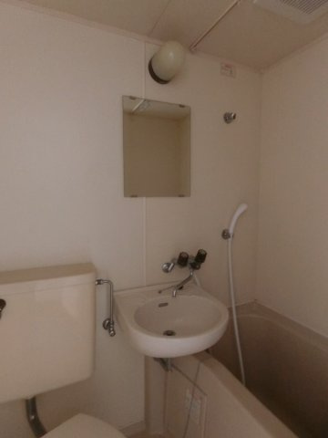 メインステージ新丸子駅前の洗面所|他のお部屋の参考写真となります。