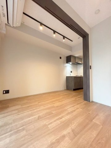 「防音マンション」DUO FLATS 東品川の洋室|24 時間演奏可能！楽器や音楽鑑賞、ホームシアターやスポーツ観戦、ネット配信も可