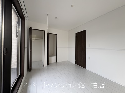 Grand Terrace野々下の洋室