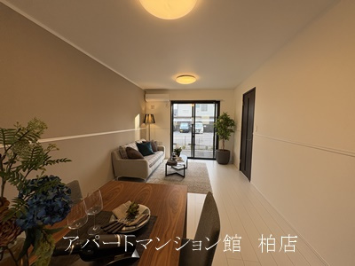 Grand Terrace野々下の居間・リビング