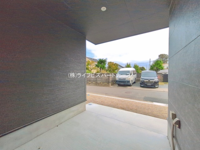 杉並区西荻南１丁目 新築戸建の駐車場