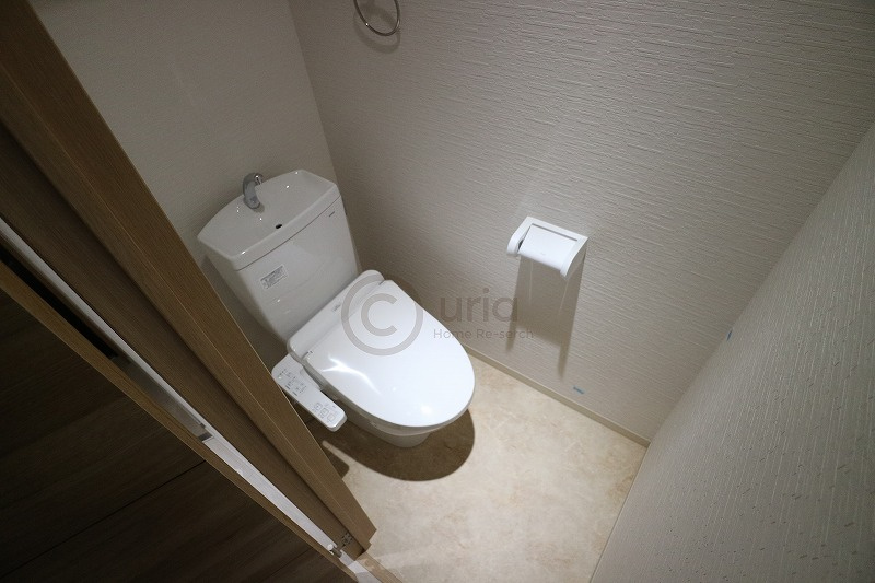 神戸市中央区生田町４丁目の賃貸マンションのトイレ