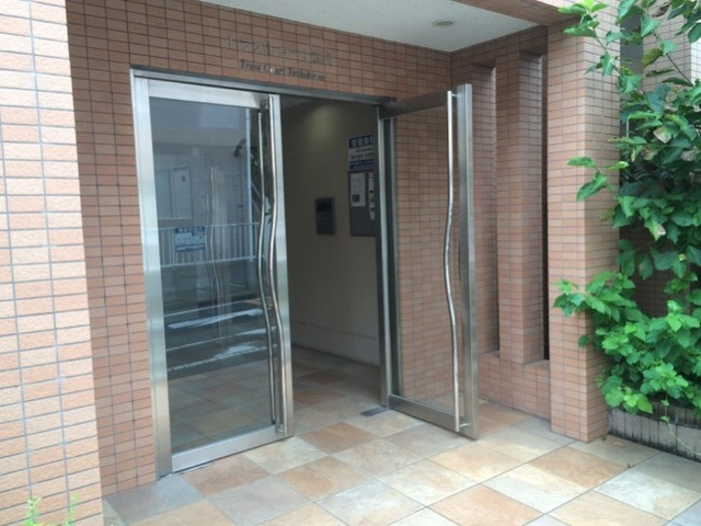トラストコート立川のロビー