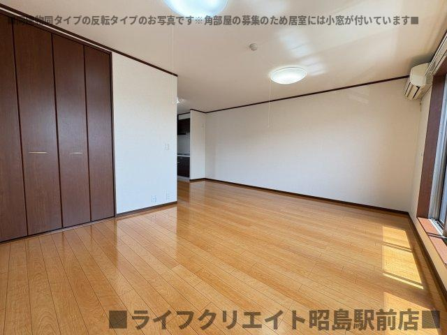 コンフォータブルハウス緑町の居間・リビング