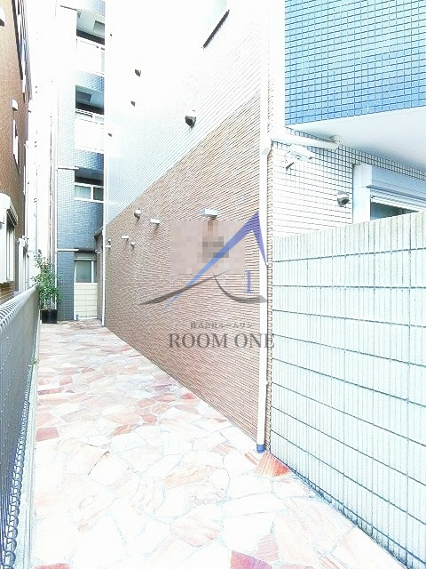 b’CASA Lazo Saiwaiのエントランス|エントランスです。