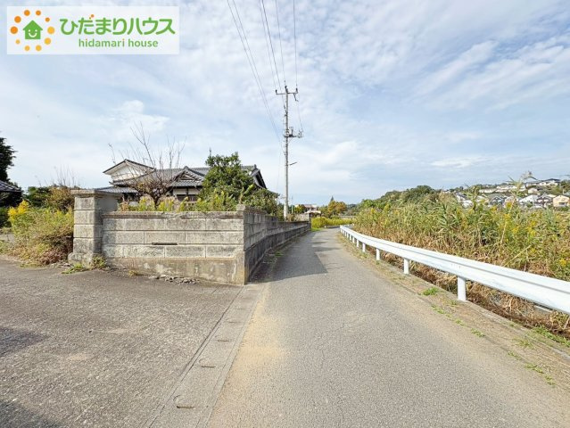 日立市茂宮町　中古戸建の前面道路含む現地写真|閑静な住宅地で叶える穏やかな新生活☆彡