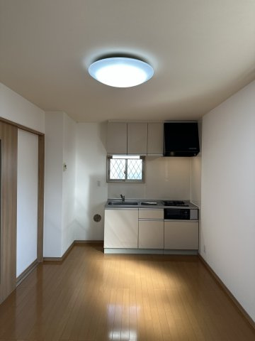 ハイツレジェンドの居間・リビング|※参考写真：同建物・別住戸
