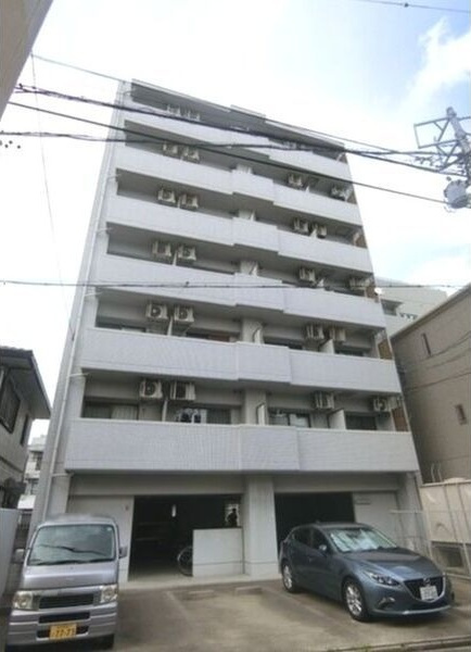 クレスト八熊の外観
