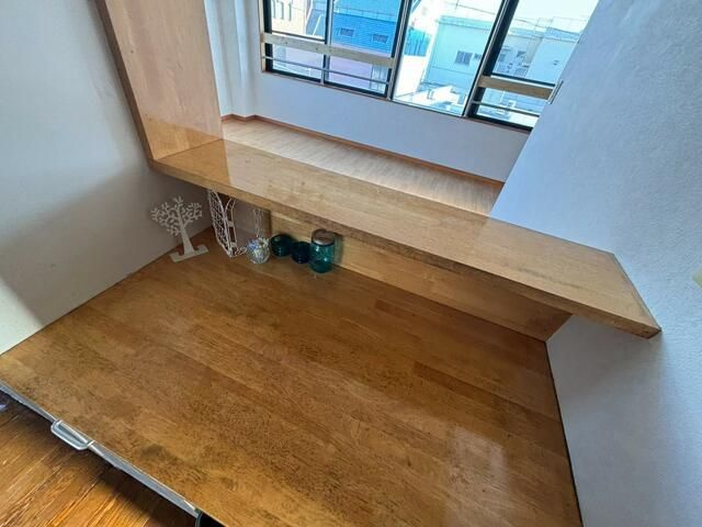 山田ビルの寝室
