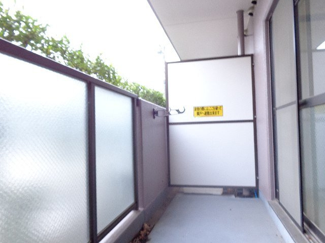 ファインパーク薬師　Ｂ棟のバルコニー