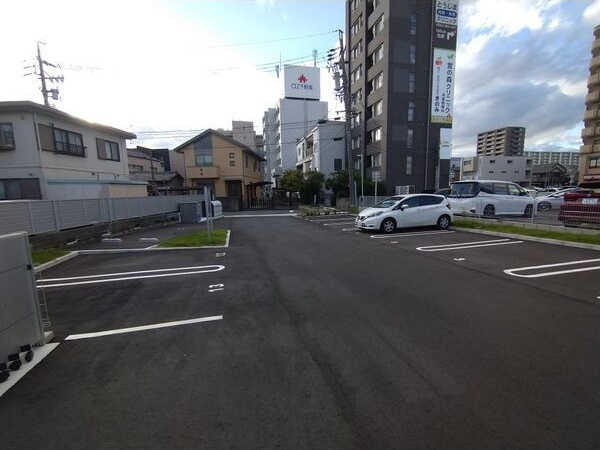 ソレーユⅢの駐車場