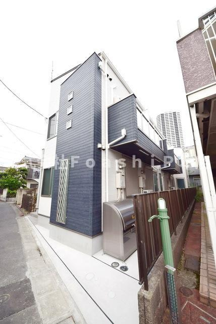 Glanz金町の外観