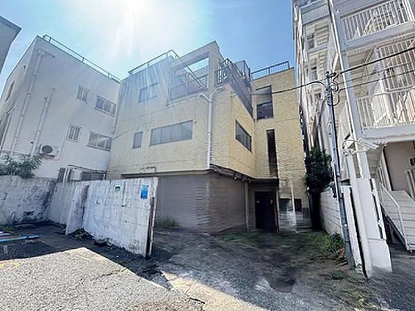 港区南青山　建築条件なし売地の外観
