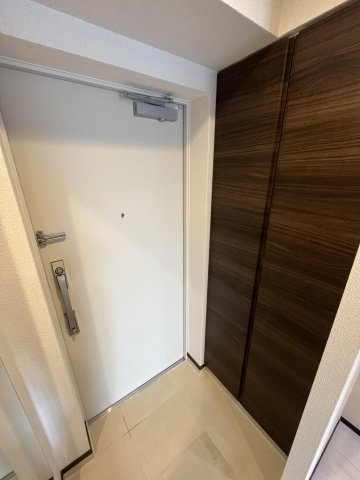 GENOVIA浅草Ⅳskygardenの玄関