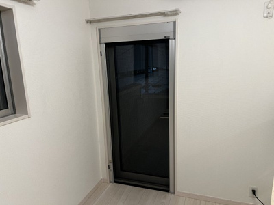 【玄関】 | ネクサス綱島 | 収納もある玄関です